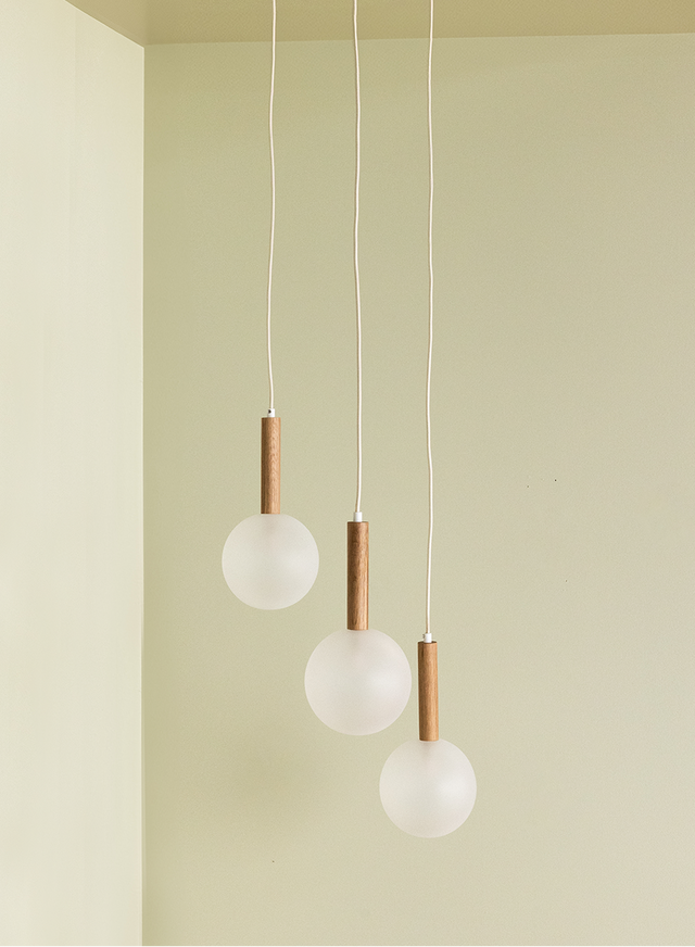 WOOD BALL TRIO | Pendant Light