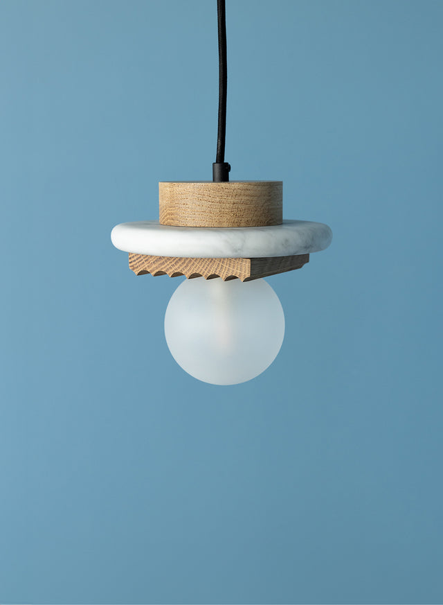 HANGING POSTRE Carrara | Pendant Light