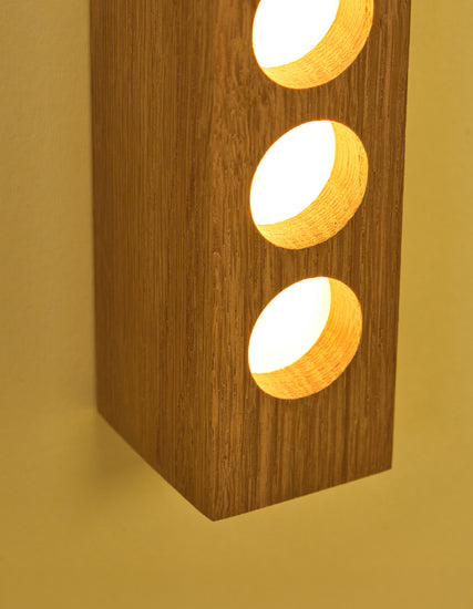 LED DOTS 60 | Wall Light
