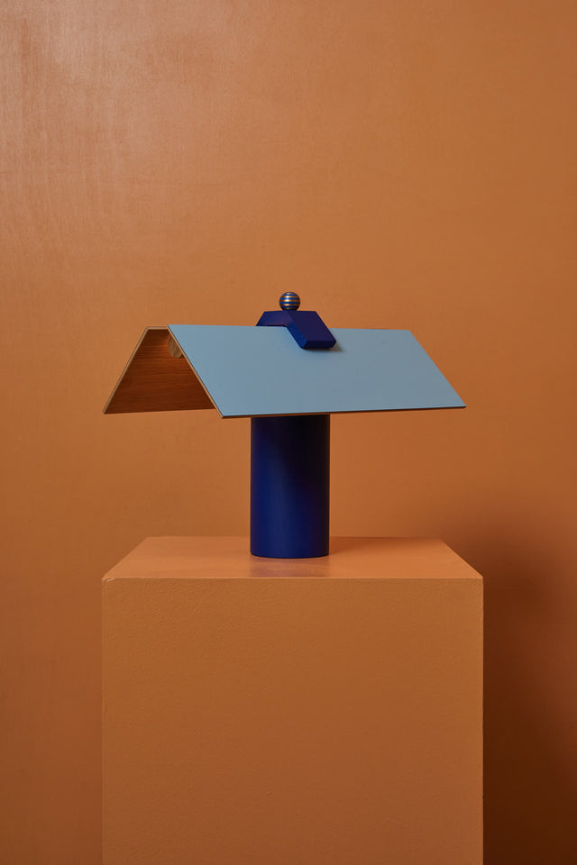 CATCH TABLE | Table lamp
