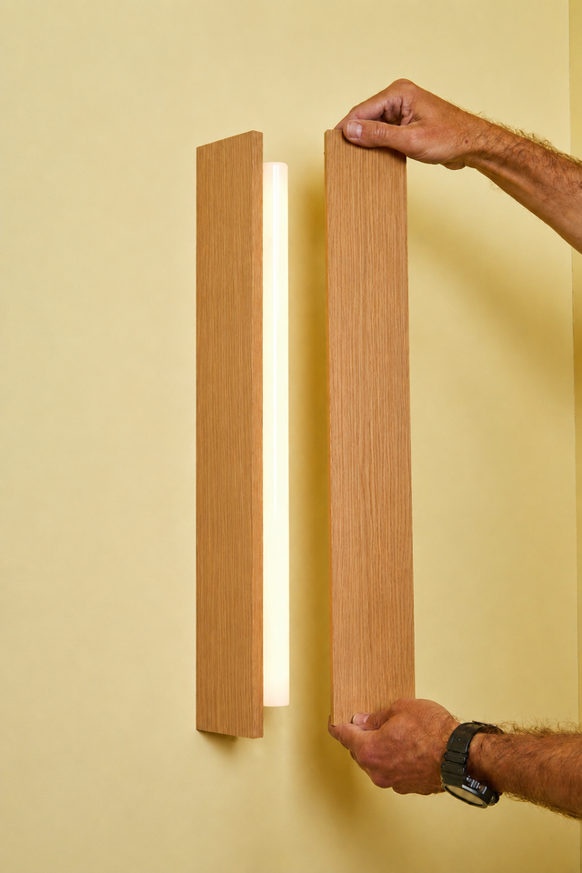 LINESTRA skin oak | Wall Light
