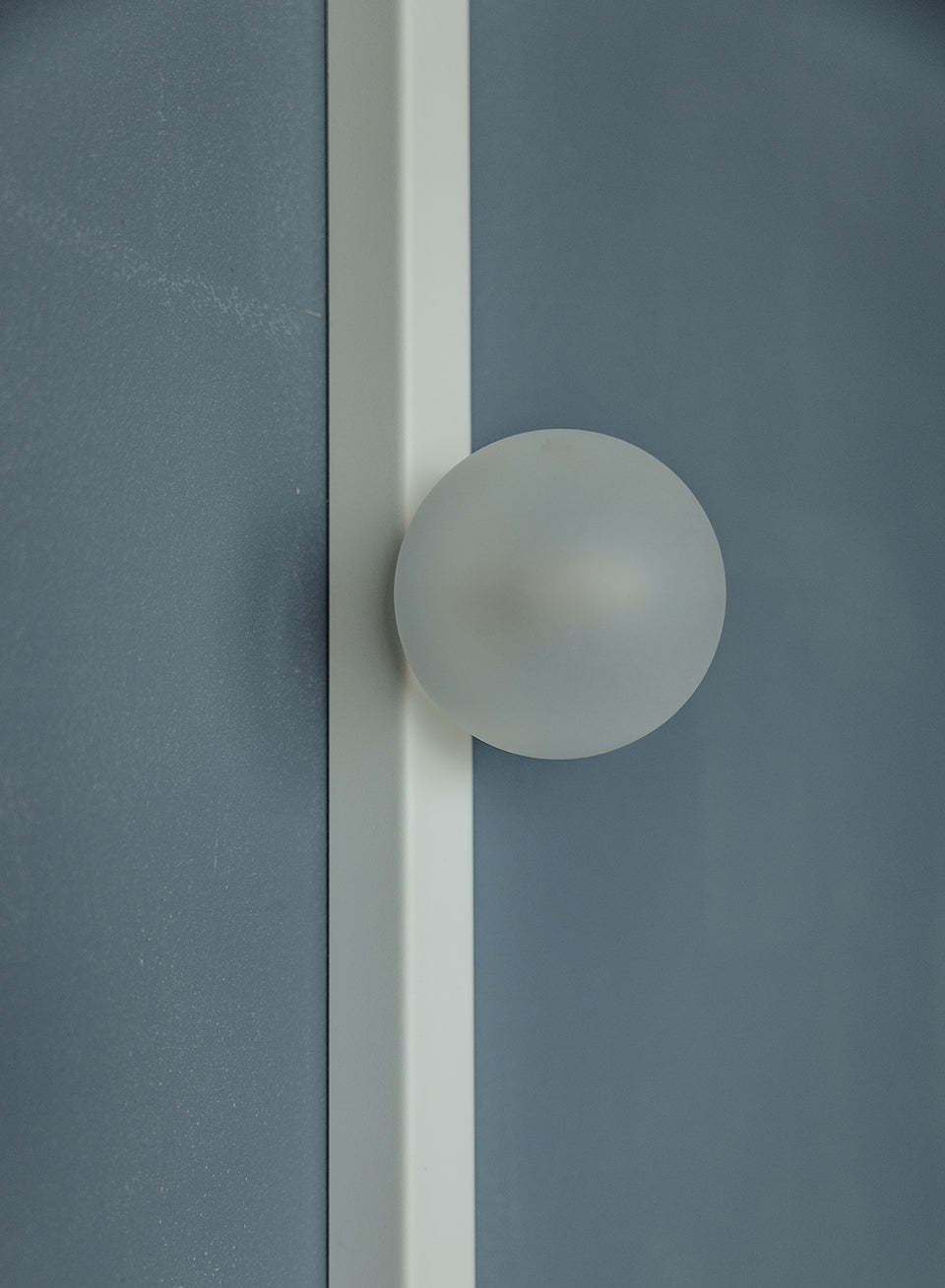 WALL