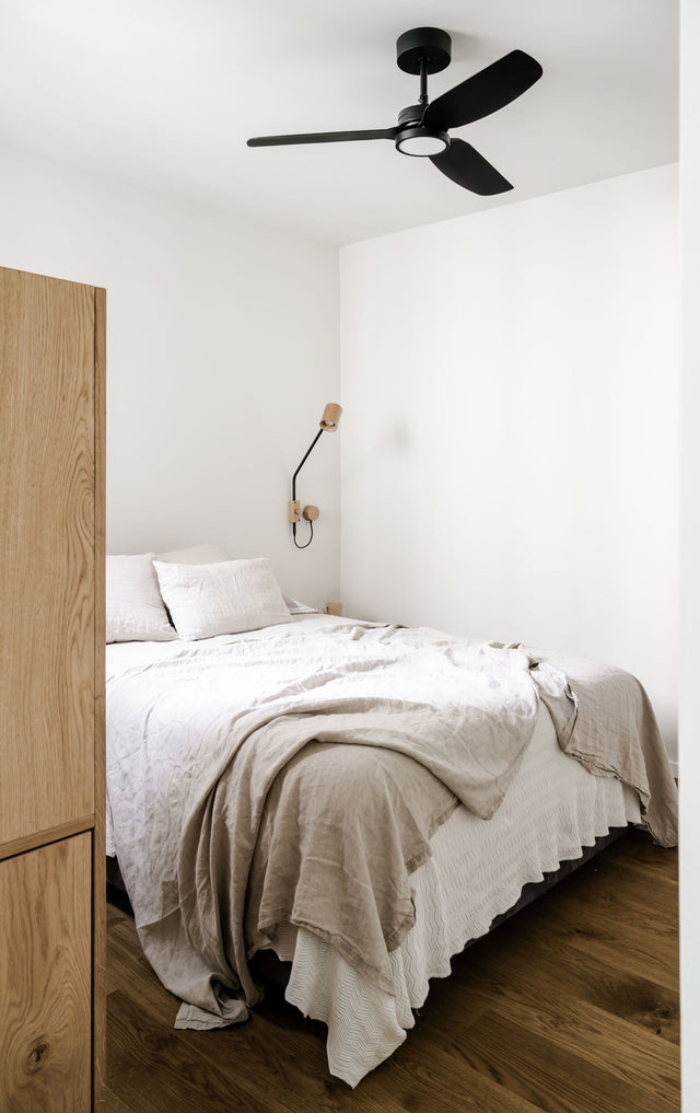 SUZAN - designed by: Suzan Serban - photos by: Karin Ravenna