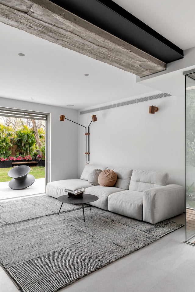 WOOD & CONCRETE - designed by: Zarka - photos by: Shiran Carmel