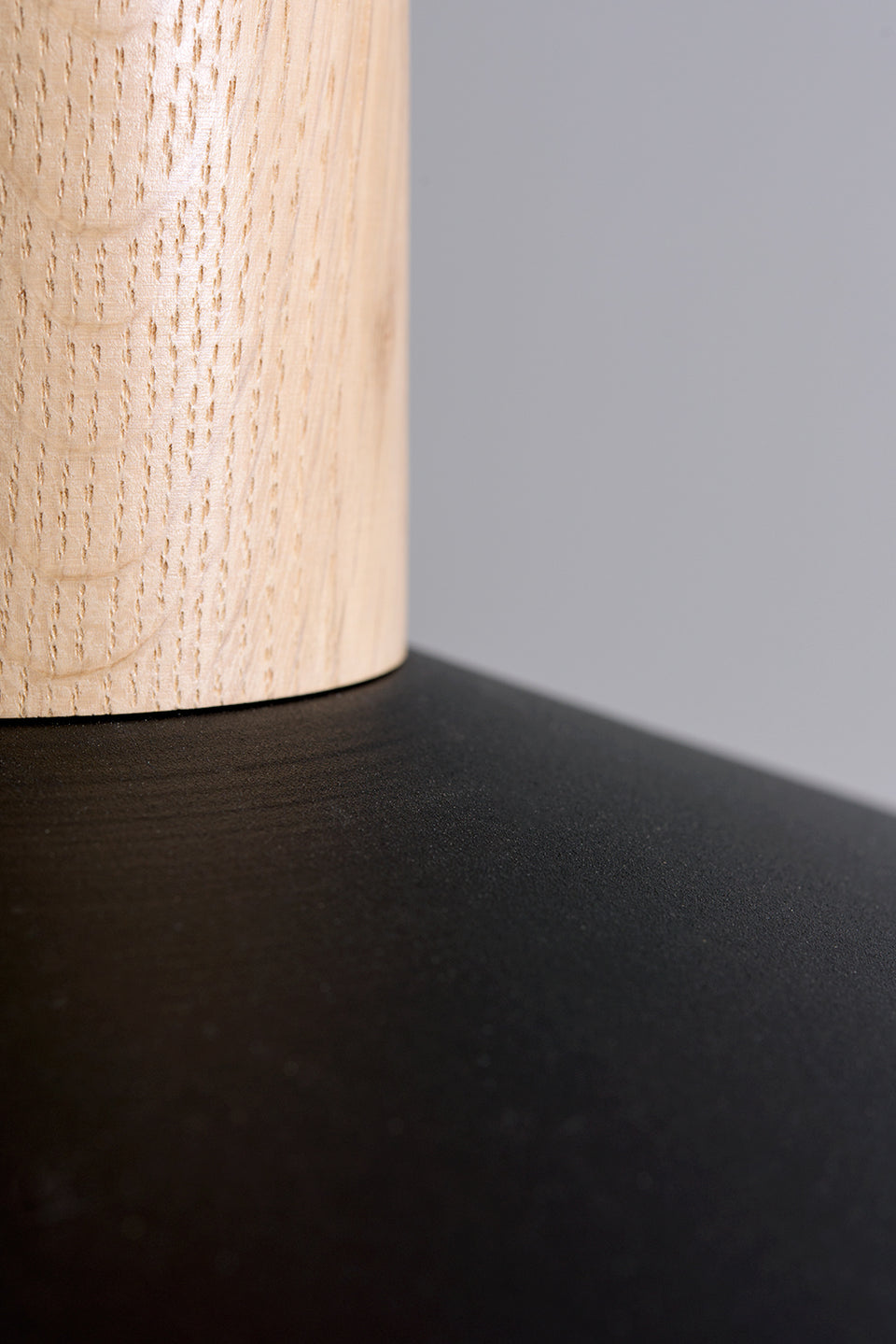 M-PLATE black