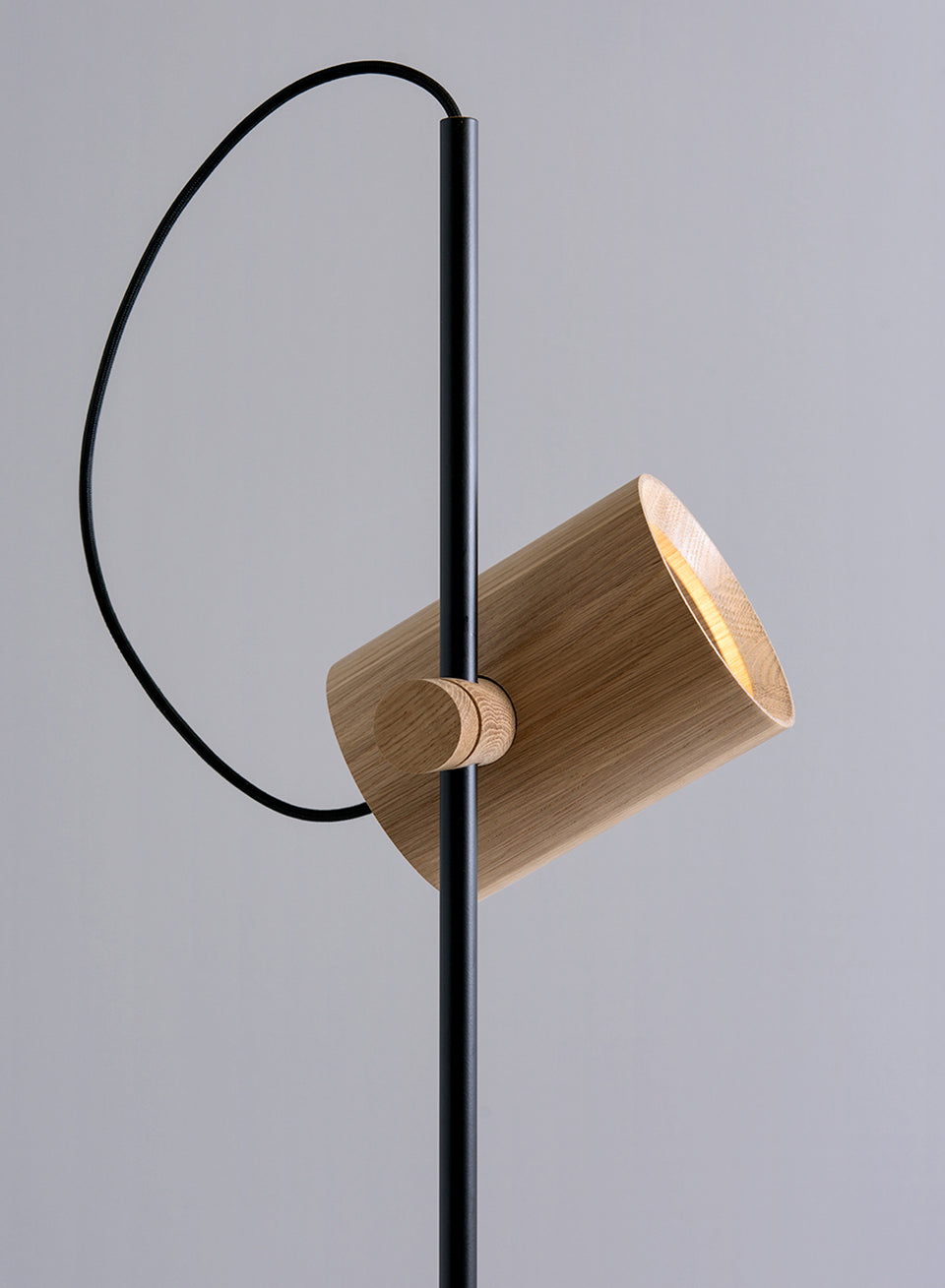 STANDING SPOT black | Floor Lamp