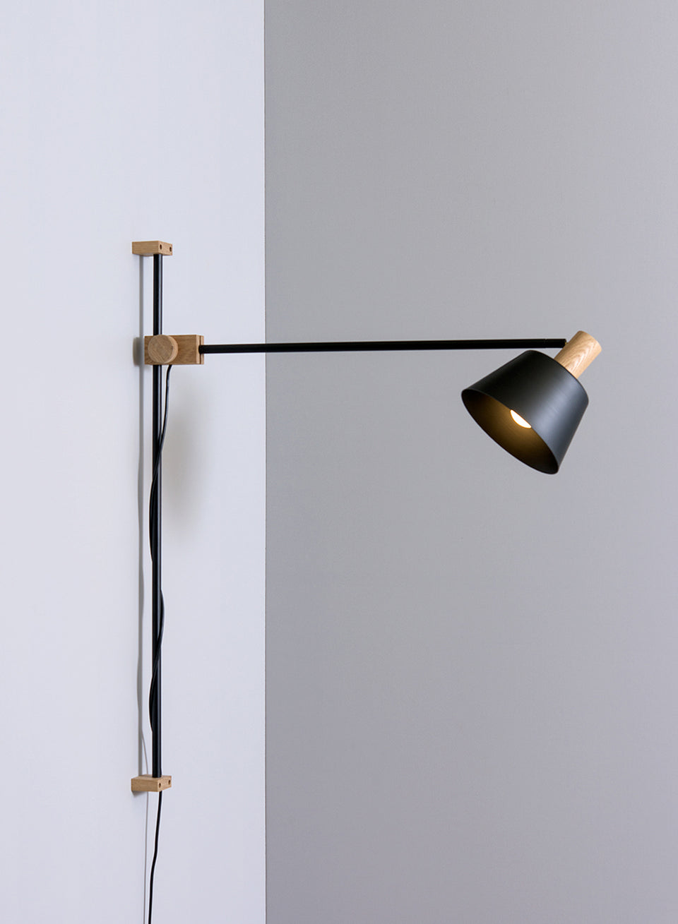 WALL T | Wall Light