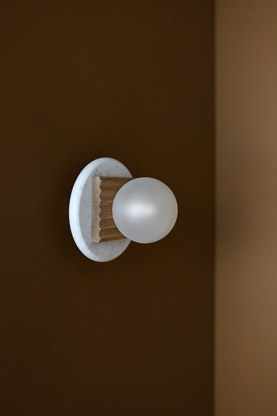 POSTRE CARRARA | Wall Light